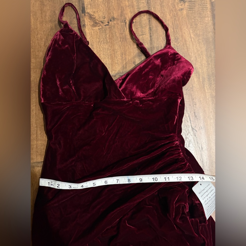 Bardot Sorella Velour Midi Dress Women’s Size Small NWT - Picture 6 of 9
